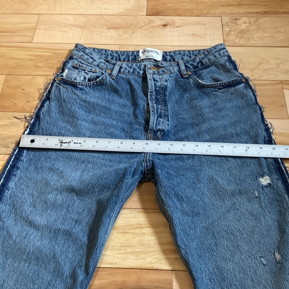 Essentiel Antiwerp Distressed Jeans - Picture 4 of 17